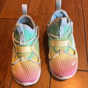 PUMA infant girls sneakers 6c